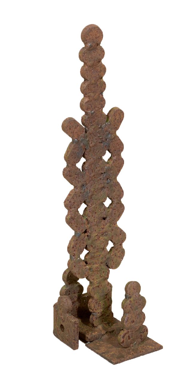 Niermeijer Th. | Theo Niermeijer | Beelden en objecten te koop aangeboden | Compositie, geoxideerd staal 39,9 x 10,5 cm Niermeijer Th. | Theo Niermeijer | Beelden en objecten te koop aangeboden | Compositie, geoxideerd staal 39,9 x 10,5 cm