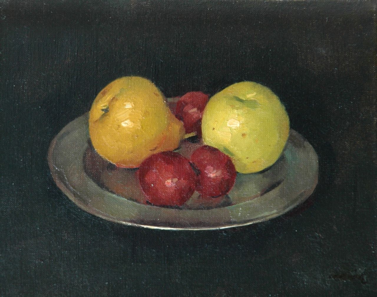 Verdonk F.W. | Frederik Willem 'Frits' Verdonk, Fruit op tinnen schaal, olieverf op doek 24,0 x 30,0 cm, gesigneerd rechtsonder Verdonk F.W. | Frederik Willem 'Frits' Verdonk, Fruit op tinnen schaal, olieverf op doek 24,0 x 30,0 cm, gesigneerd rechtsonder