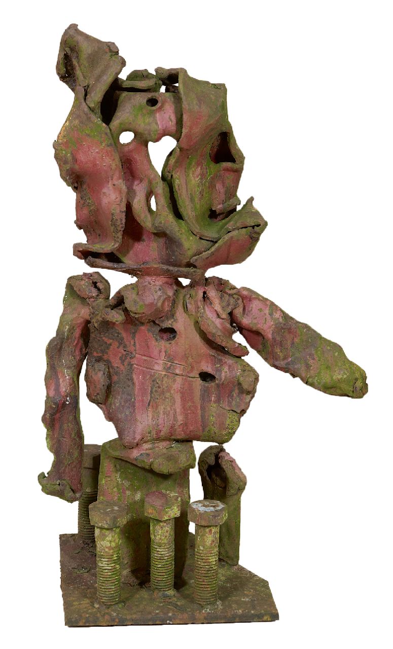 Niermeijer Th. | Theo Niermeijer | Beelden en objecten te koop aangeboden | Staand kind, geoxideerd en beschilderd staal 58,2 x 32,5 cm Niermeijer Th. | Theo Niermeijer | Beelden en objecten te koop aangeboden | Staand kind, geoxideerd en beschilderd staal 58,2 x 32,5 cm