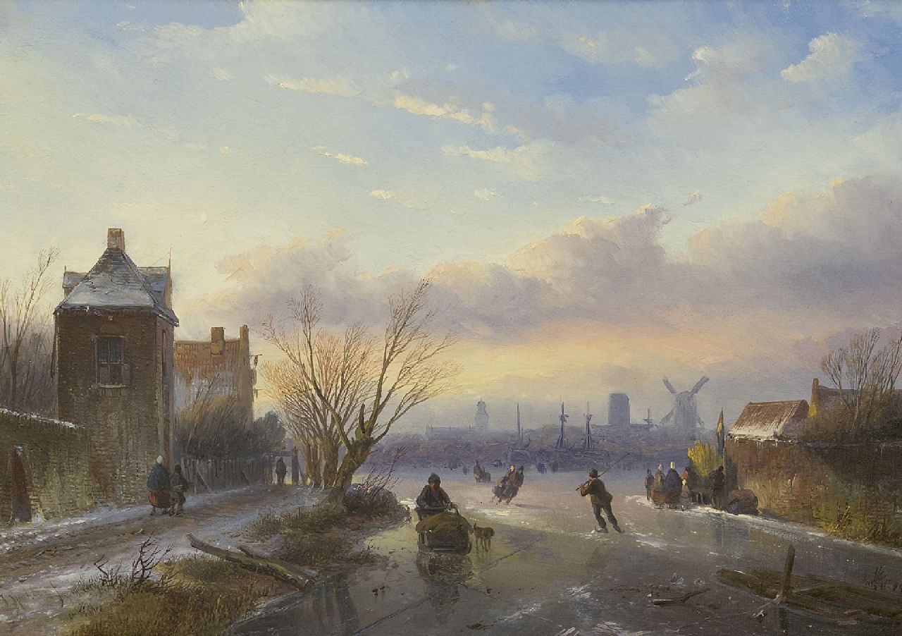 Spohler J.J.  | Jan Jacob Spohler, Schaatsers op een bevroren rivier bij een stad, olieverf op paneel 30,5 x 43,0 cm, gesigneerd linksonder