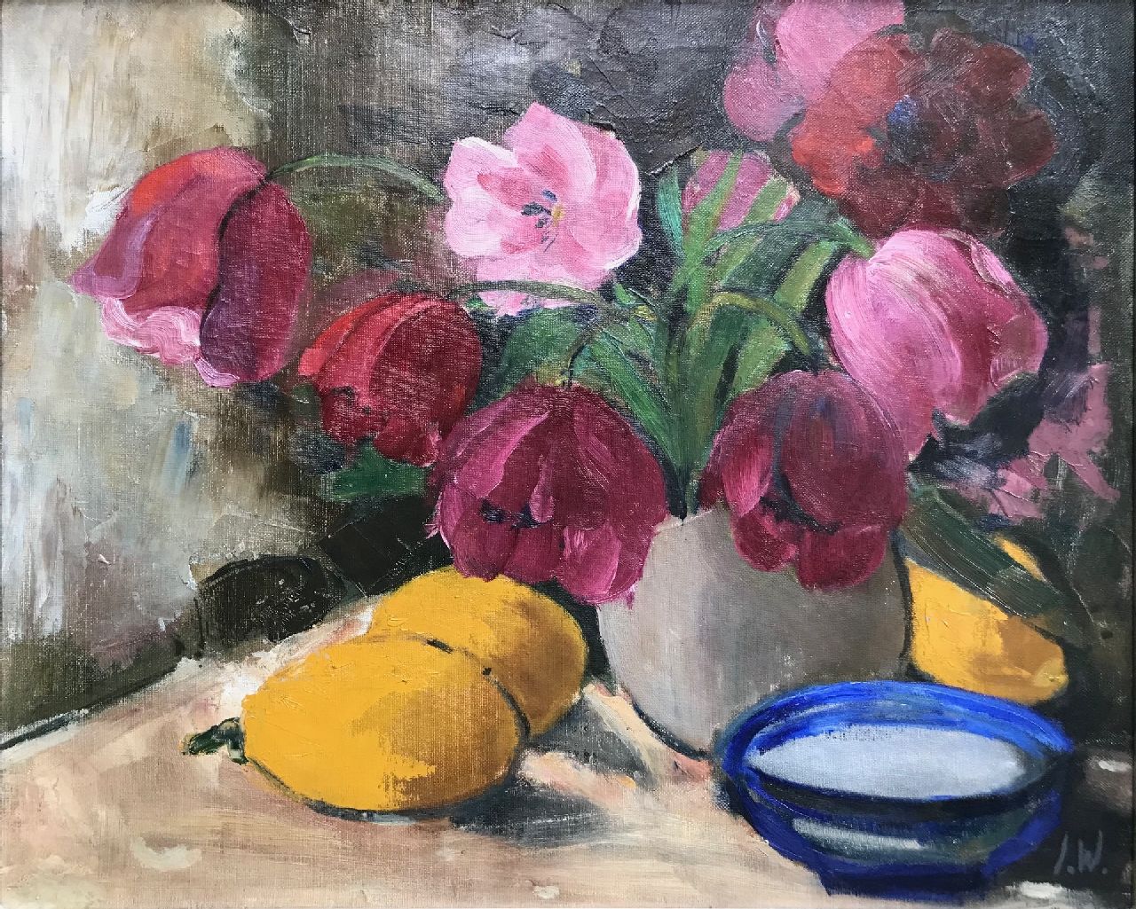 Wiegers J. | Jan Wiegers, Stilleven met tulpen, olieverf op doek 45,1 x 55,0 cm, gesigneerd rechtsonder met initialen Wiegers J. | Jan Wiegers, Stilleven met tulpen, olieverf op doek 45,1 x 55,0 cm, gesigneerd rechtsonder met initialen