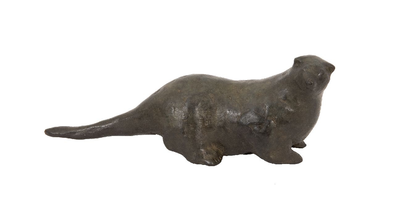 Hemert E. van | Evert van Hemert | Beelden en objecten te koop aangeboden | Otter, brons 8,0 x 21,5 cm, gesigneerd onder staart met monogram Hemert E. van | Evert van Hemert | Beelden en objecten te koop aangeboden | Otter, brons 8,0 x 21,5 cm, gesigneerd onder staart met monogram