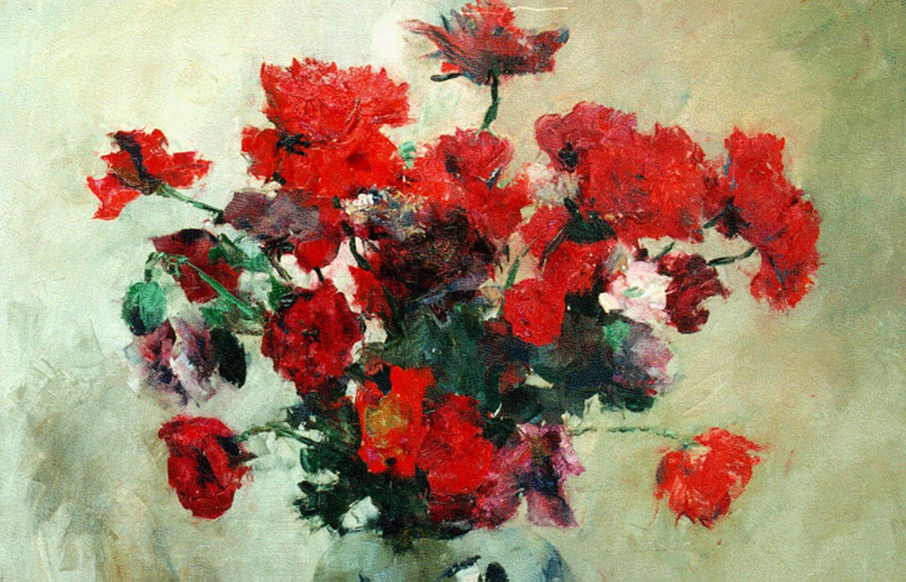 Vaes W. | Walter Vaes, Papavers in blauwgrijze vaas, olieverf op doek 65,0 x 83,0 cm, gesigneerd rechtsonder Vaes W. | Walter Vaes, Papavers in blauwgrijze vaas, olieverf op doek 65,0 x 83,0 cm, gesigneerd rechtsonder
