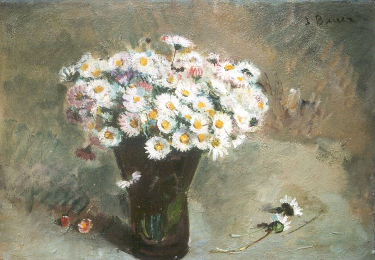 Bauer-Stumpff J. | Johanna 'Jo' Bauer-Stumpff, Madeliefjes in glas, olieverf op schildersboard 26,9 x 37,4 cm, gesigneerd rechtsboven Bauer-Stumpff J. | Johanna 'Jo' Bauer-Stumpff, Madeliefjes in glas, olieverf op schildersboard 26,9 x 37,4 cm, gesigneerd rechtsboven