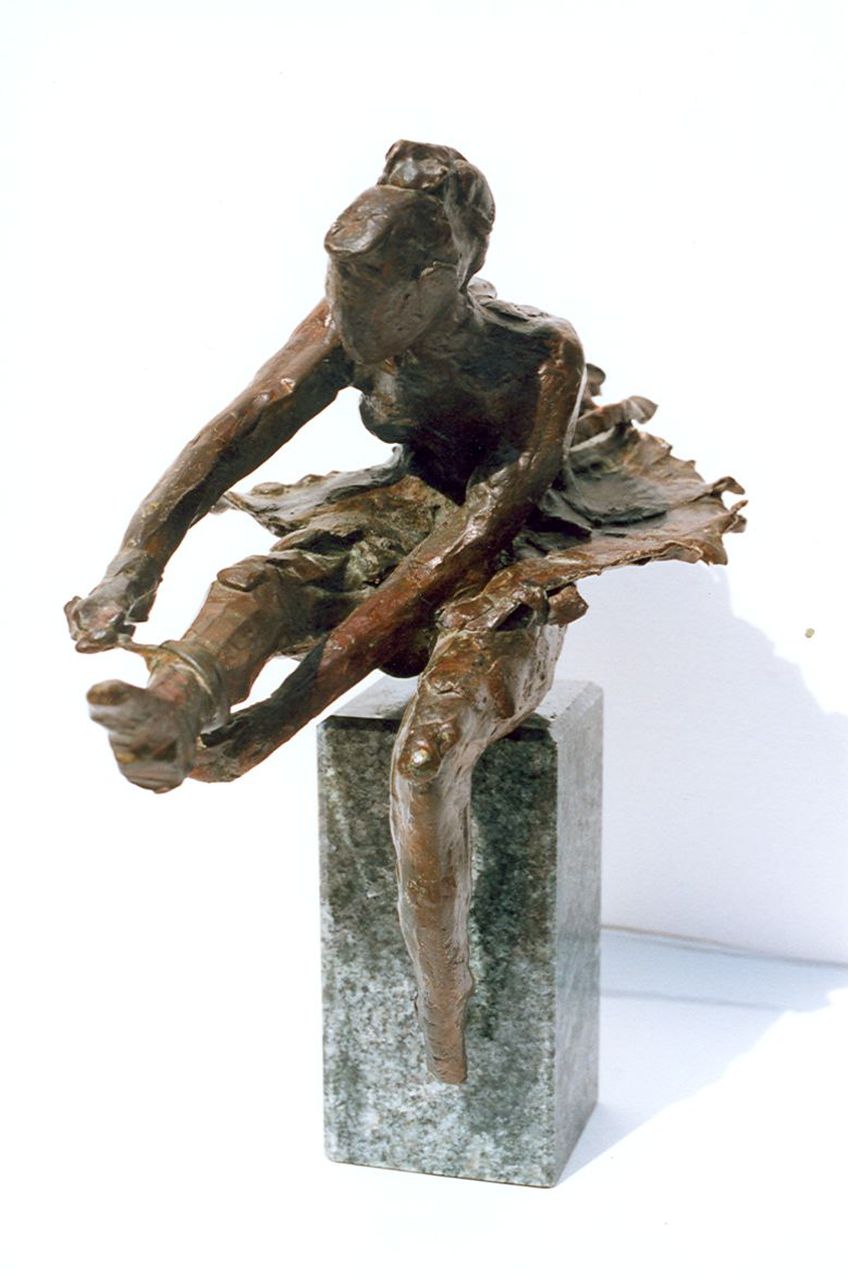 Dyck F. van | Freddy van Dyck, Ballerina, brons 27,0 cm, gesigneerd met initialen Dyck F. van | Freddy van Dyck, Ballerina, brons 27,0 cm, gesigneerd met initialen