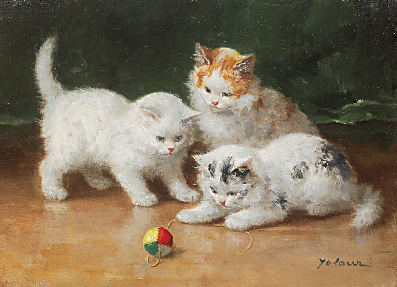 Laur M.-Y. | Marie-Yvonne 'Yo' Laur, Drie kittens, spelend met een balletje, olieverf op doek 24,2 x 33,2 cm, gesigneerd rechtsonder Laur M.-Y. | Marie-Yvonne 'Yo' Laur, Drie kittens, spelend met een balletje, olieverf op doek 24,2 x 33,2 cm, gesigneerd rechtsonder