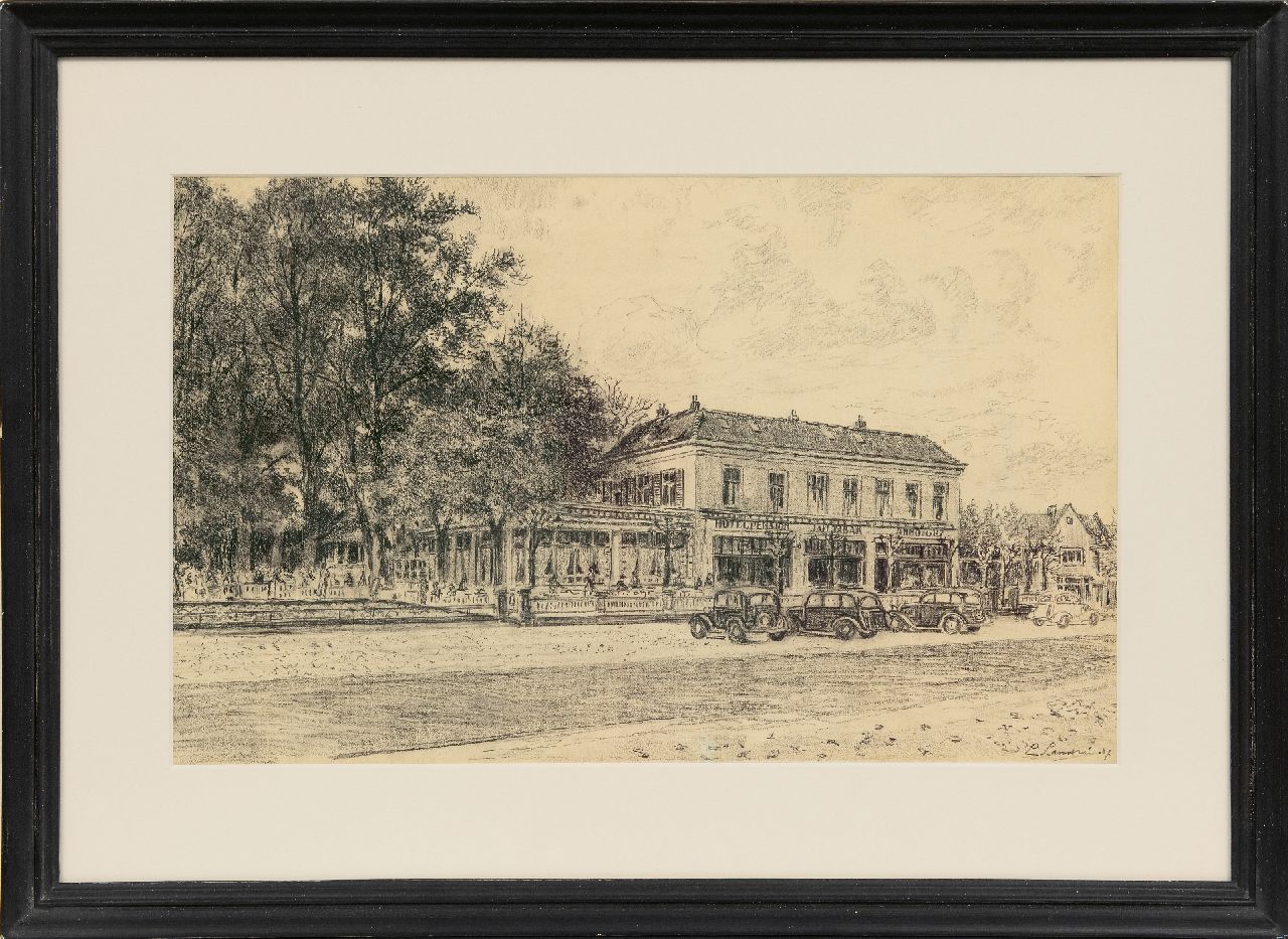 Landré J.C.L.  | Jean Charles 'Louis' Landré | Aquarellen en tekeningen te koop aangeboden | Hotel Jan Tabak, Bussum, krijt op papier 32,0 x 51,5 cm, gesigneerd rechtsonder en gedateerd '37