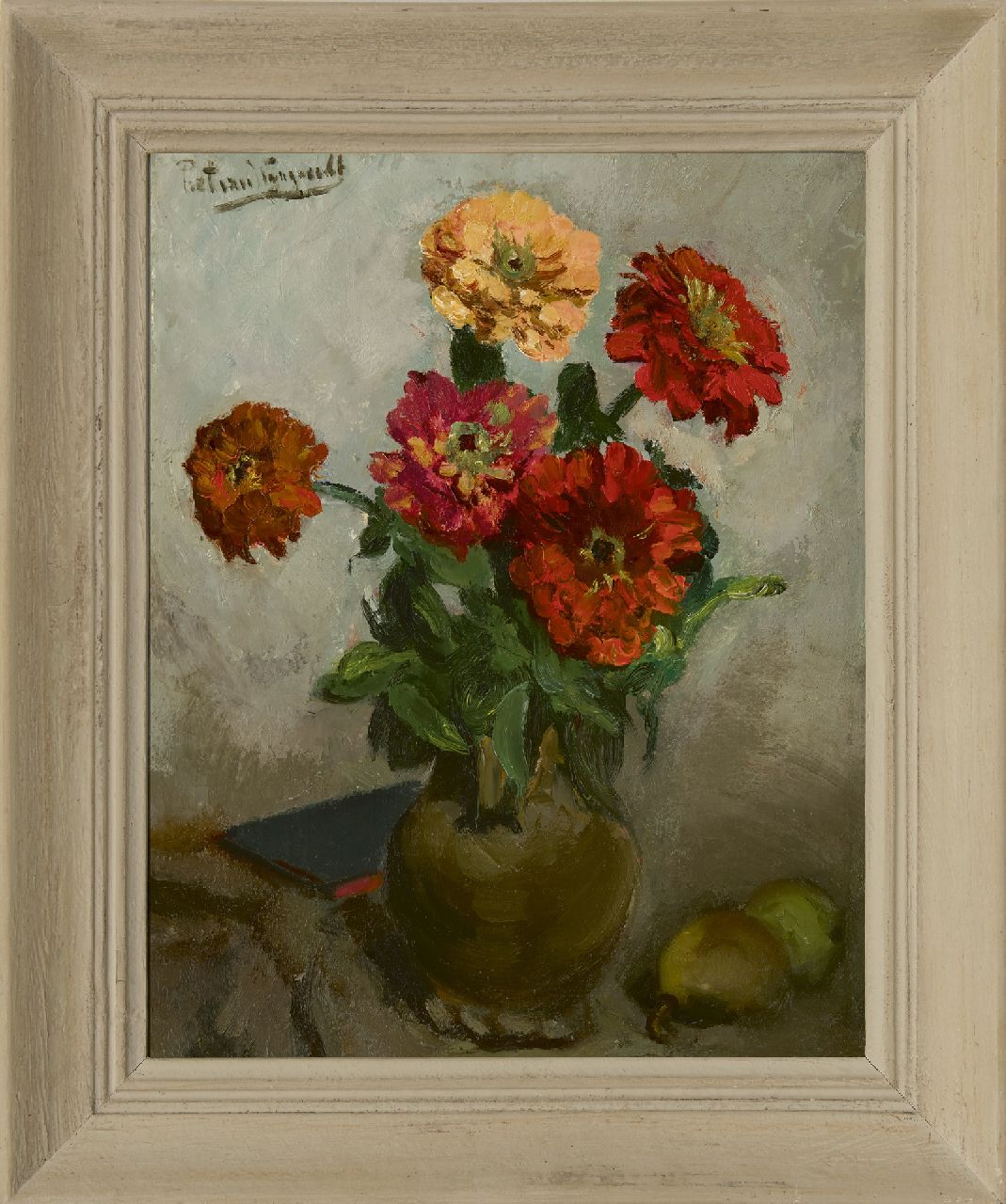 Wijngaerdt P.T. van | Petrus Theodorus 'Piet' van Wijngaerdt | Schilderijen te koop aangeboden | Zinnia's, olieverf op doek 50,7 x 41,0 cm, gesigneerd linksboven