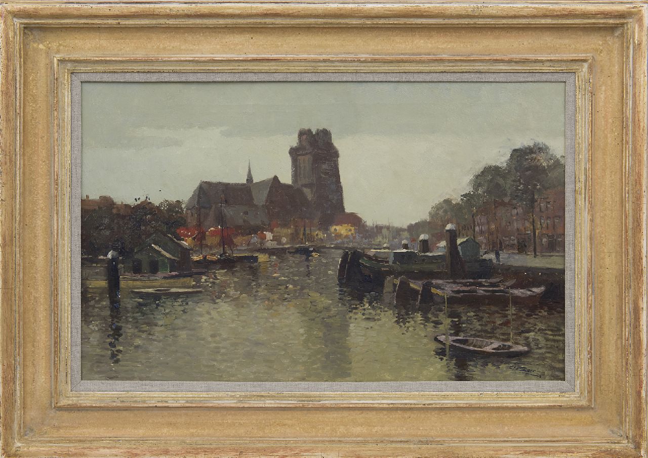 Soer C. | Christiaan 'Chris' Soer, De Nieuwe Haven met de Grote Kerk, Dordrecht, olieverf op doek 38,5 x 60,5 cm, gesigneerd rechtsonder Soer C. | Christiaan 'Chris' Soer, De Nieuwe Haven met de Grote Kerk, Dordrecht, olieverf op doek 38,5 x 60,5 cm, gesigneerd rechtsonder