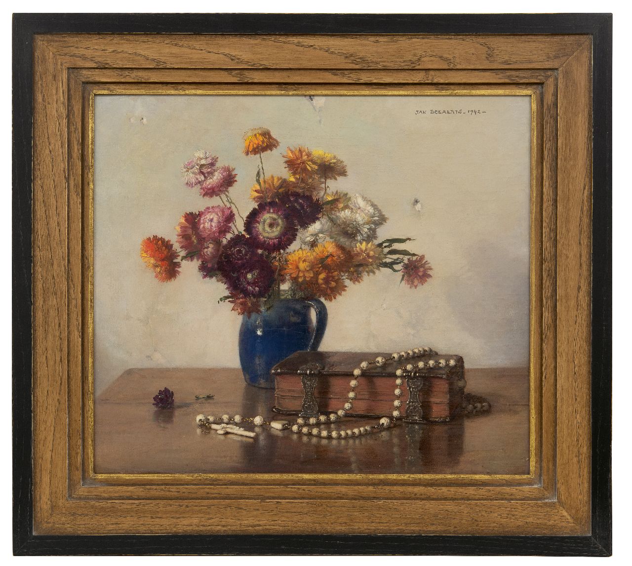 Bogaerts J.J.M. | Johannes Jacobus Maria 'Jan' Bogaerts | Schilderijen te koop aangeboden | Stilleven met bijbel en vaas met strobloemen, olieverf op doek 35,5 x 40,5 cm, gesigneerd rechtsboven en gedateerd 1942 Bogaerts J.J.M. | Johannes Jacobus Maria 'Jan' Bogaerts | Schilderijen te koop aangeboden | Stilleven met bijbel en vaas met strobloemen, olieverf op doek 35,5 x 40,5 cm, gesigneerd rechtsboven en gedateerd 1942