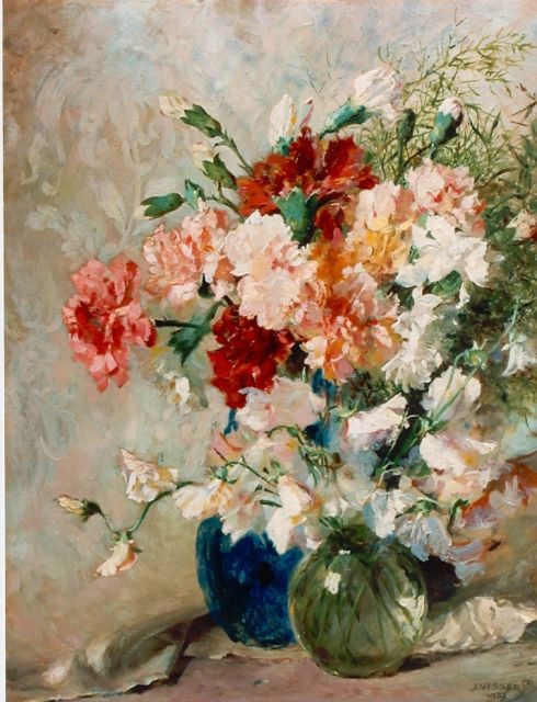 Jan Visser jr. | Blauwe en groene vaas met gemengd boeket, olieverf op board, 50,3 x 40,1 cm, gesigneerd r.o. en gedateerd 1929