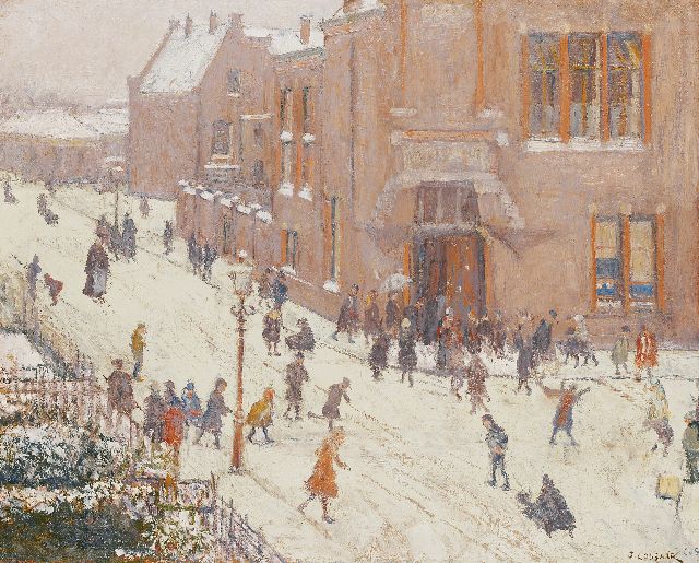 Ko Cossaar | Sneeuwpret bij de Chr. Mulo aan de Helmstraat, Scheveningen, olieverf op doek, 52,3 x 66,2 cm, gesigneerd dubbel r.o. en gedateerd '36