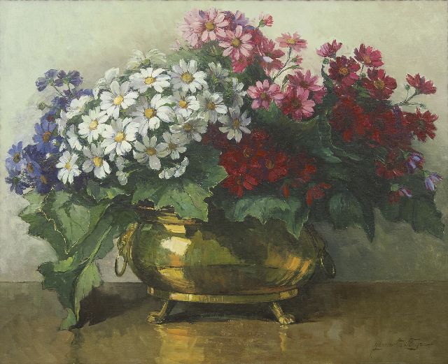Slager J.J.M.  | Cineraria's in koperen pot, olieverf op doek 80,8 x 100,6 cm, gesigneerd r.o.