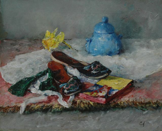 Lizzy Ansingh | Stilleven met oosterse muiltjes, olieverf op doek, 40,5 x 50,5 cm, gesigneerd r.o. met initialen