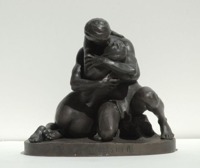 Stephan Abel Sinding | Twee mensen, brons, 25,8 x 28,5 cm, gesigneerd op basis en gedateerd 1889