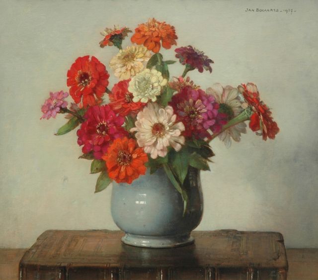 Jan Bogaerts | Zinnia's in geglazuurde pot, olieverf op doek, 40,4 x 45,3 cm, gesigneerd r.b. en gedateerd 1937