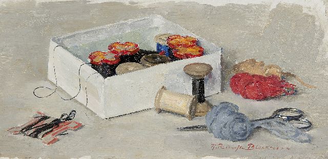 Tjieke Roelofs-Bleckmann | Stilleven met naaigerei; verso: rustend musje, olieverf op paneel, 17,0 x 34,5 cm, gesigneerd r.o.