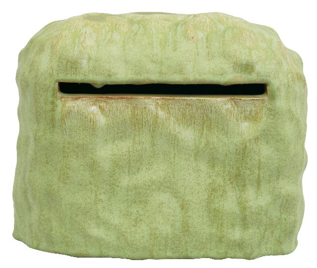 Long C.  | Monad C6, geglazuurd aardewerk 19,0 x 22,0 cm, te dateren 2001