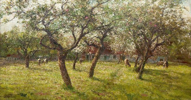Evert Pieters | Grazende koeien in een boomgaard, olieverf op doek, 80,0 x 148,6 cm, gesigneerd l.o.