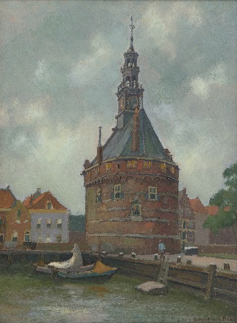 Bernard van Beek | Afgemeerde bootjes bij de Hoofdtoren in Hoorn, olieverf op board, 41,0 x 30,0 cm, gesigneerd r.o.