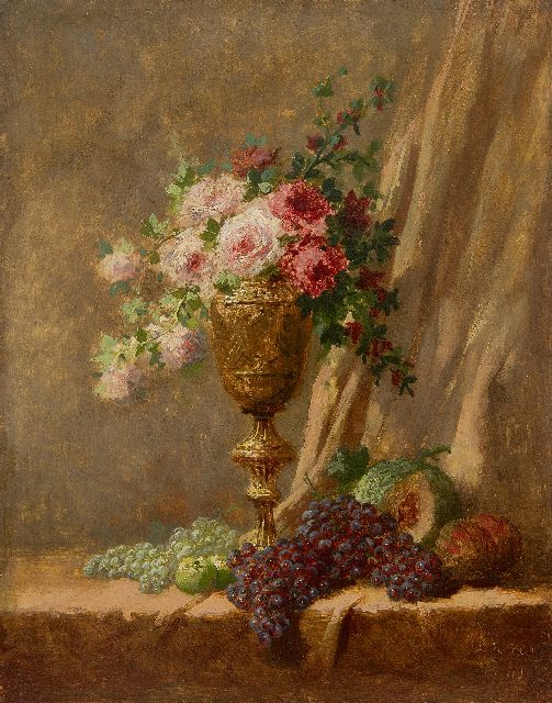 Hollandse Romantische School | Stilleven met rozen in koperen beker en fruit, olieverf op paneel, 27,0 x 21,3 cm