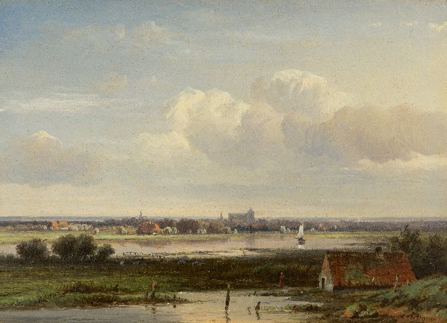 Pieter Kluyver | Uitgestrekt rivierlandschap met dorpje in de verte, olieverf op paneel, 13,6 x 18,4 cm, gesigneerd r.o.
