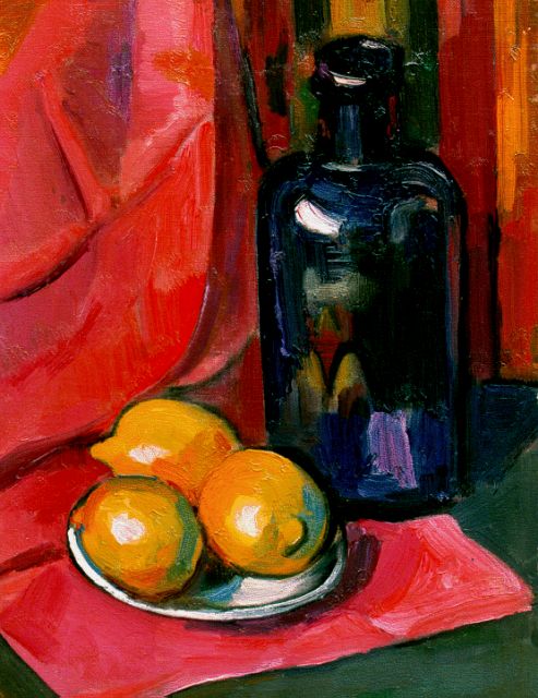 Matthieu Wiegman | Stilleven met blauwe fles en drie citroenen op een schotel, olieverf op doek, 40,0 x 30,0 cm, gesigneerd r.o.