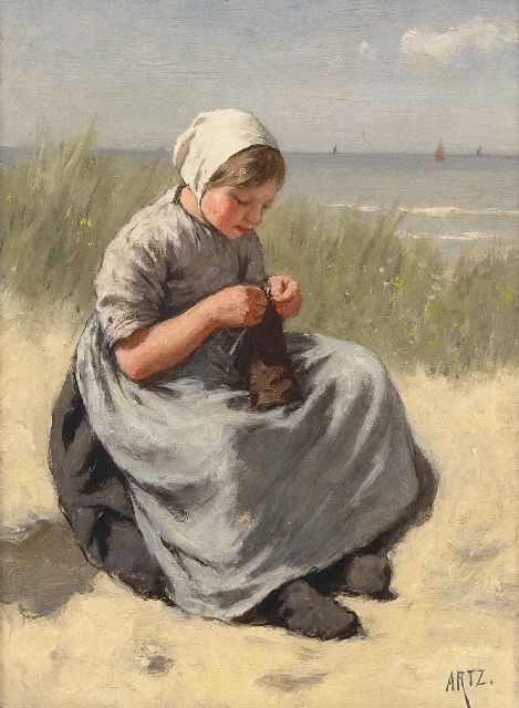 David Artz | Breiend vissersmeisje in de duinen van Katwijk  (alleen tezamen met pendant), olieverf op paneel, 22,5 x 16,3 cm, gesigneerd r.o.
