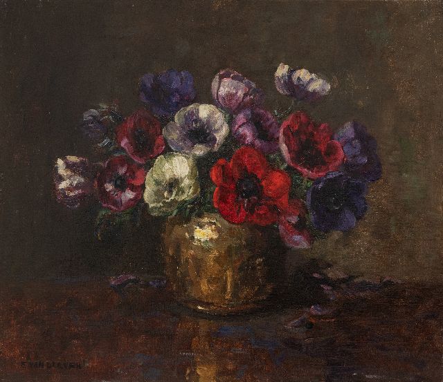 Manus van der Ven | Anemonen in een koperen pot, olieverf op doek, 37,3 x 43,2 cm, gesigneerd l.o.