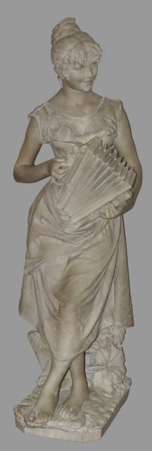 Cambi Prof. A.  | De accordeoniste (alleen samen met 26557 'Landmeisje'), marmer 132,0 x 54,0 cm, gesigneerd op achterzijde en gedateerd 'Firenze 1891'