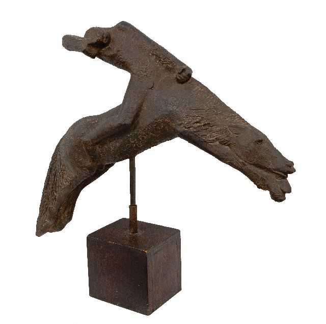 Carasso F.A.  | Ruiter te paard, brons 58,0 x 56,0 cm, gesigneerd op de staart en gedateerd 1954