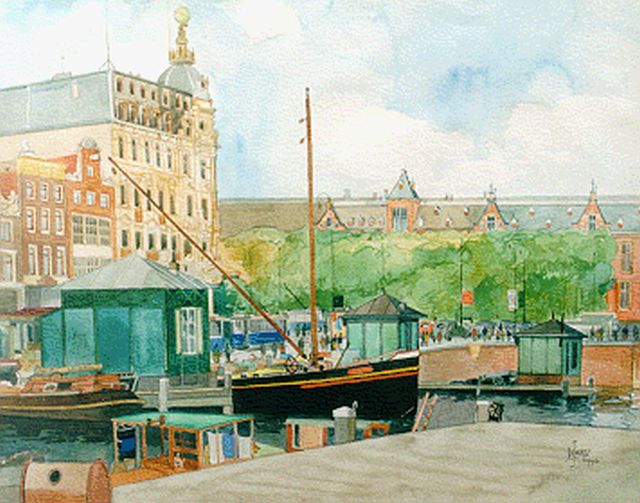 Joub Wiertz | Gezicht op het Centraal Station in Amsterdam, aquarel op papier, 38,0 x 48,0 cm, gesigneerd r.o. en gedateerd 1946