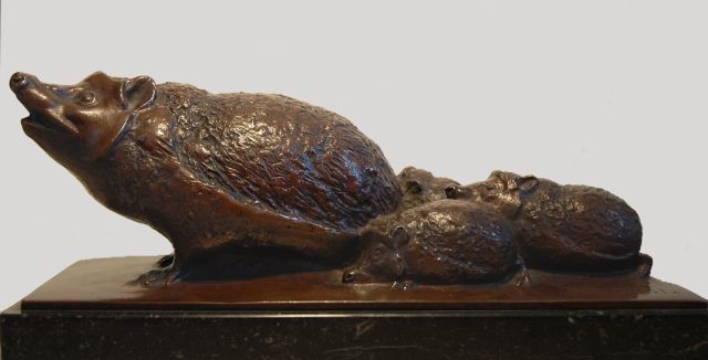 Otto Piltz | Een egel-familie, brons, 9,3 x 27,0 cm