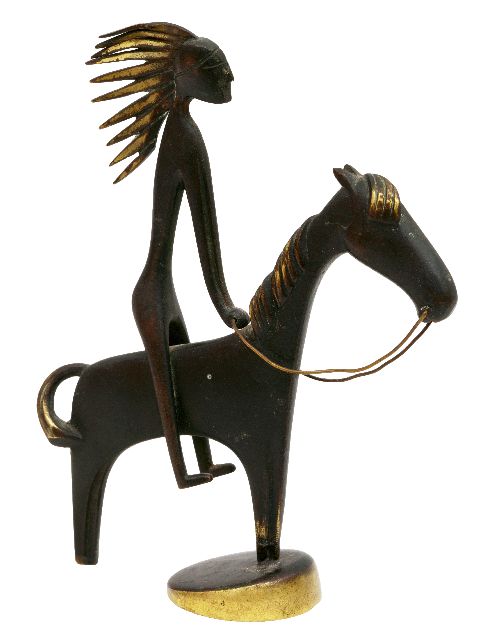 Hagenauer K.  | Indiaan te paard, gepatineerd messing 13,1 x 10,1 cm, te dateren ca. 1950