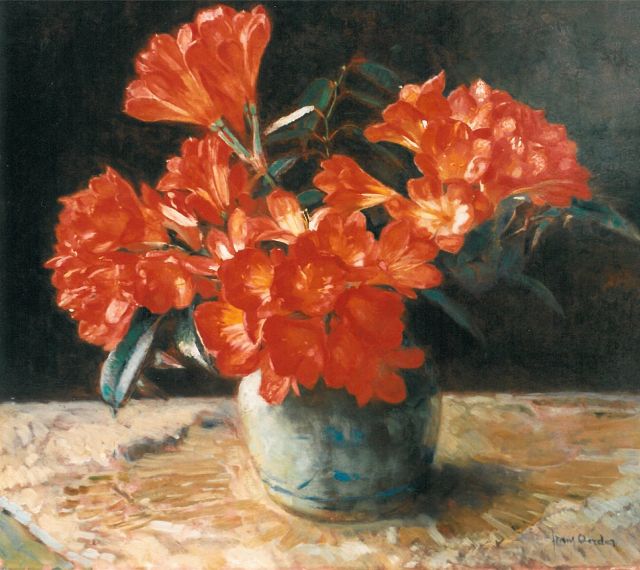 Frans Oerder | Stilleven met azalea's in stenen vaas, olieverf op doek, 60,0 x 65,5 cm, gesigneerd r.o.